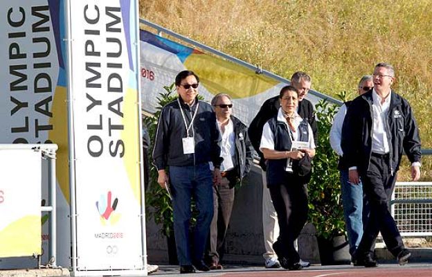  - El COI visita la Villa Olímpica