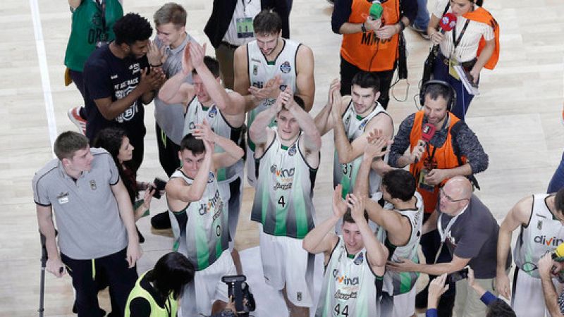 El Joventut celebra el pase a semifinales de Copa cuatro años después
