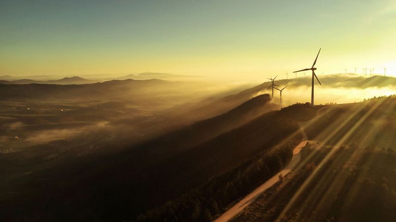 Intervalos de viento fuerte en el área del Estrecho y en el norte de Navarra - Ver ahora
