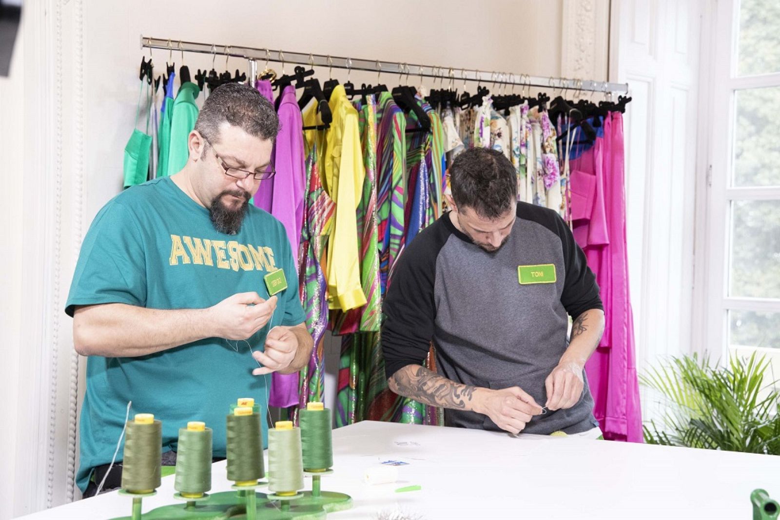 Maestros de la Costura: El enfado de Toni | Ver