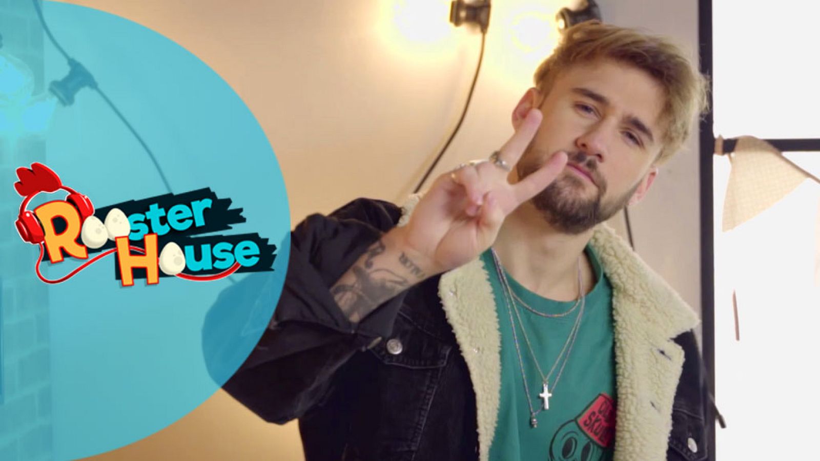 Esta semana se sienta en el sofá de Rooster House...¡Dani Fernández! - Rooster House | Ver