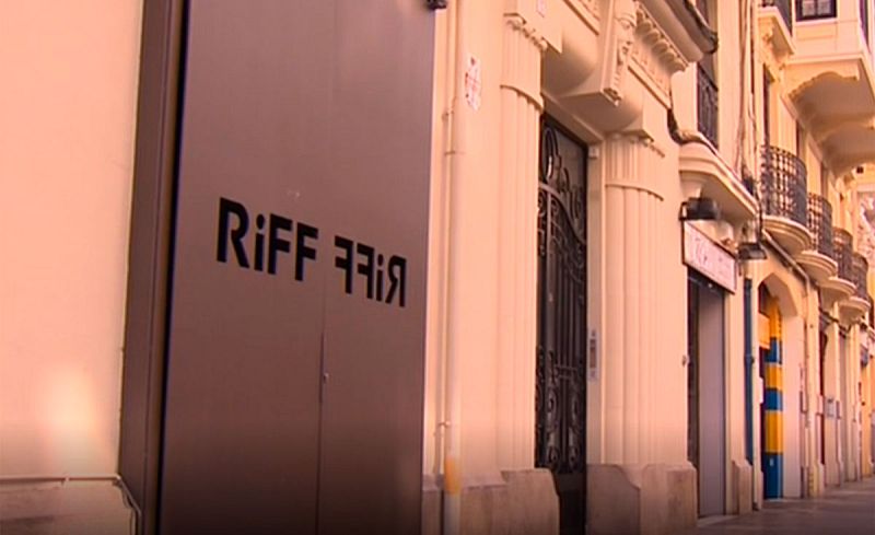 Ya son 19 los intoxicados y una fallecida en Valencia tras cenar en el restaurante Riff