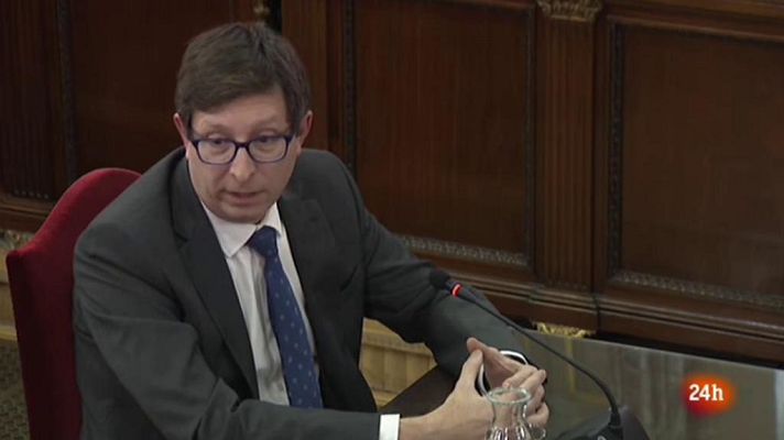 Vespre 24 - Mundó afirma que el referèndum no es va pagar amb fons públics