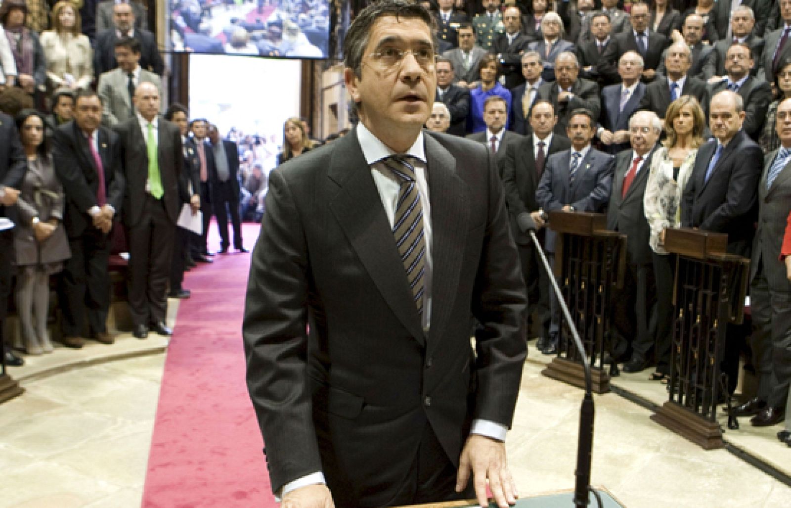 Telediario 1 en cuatro minutos - 07/05/09 | Ver