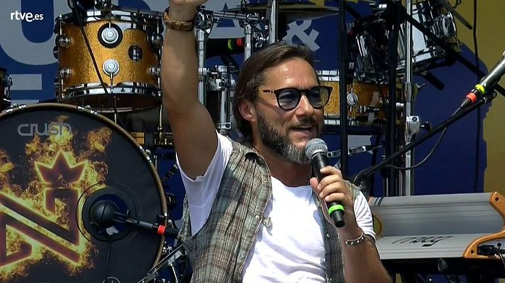 Otros programas - Diego Torres canta "Color esperanza"