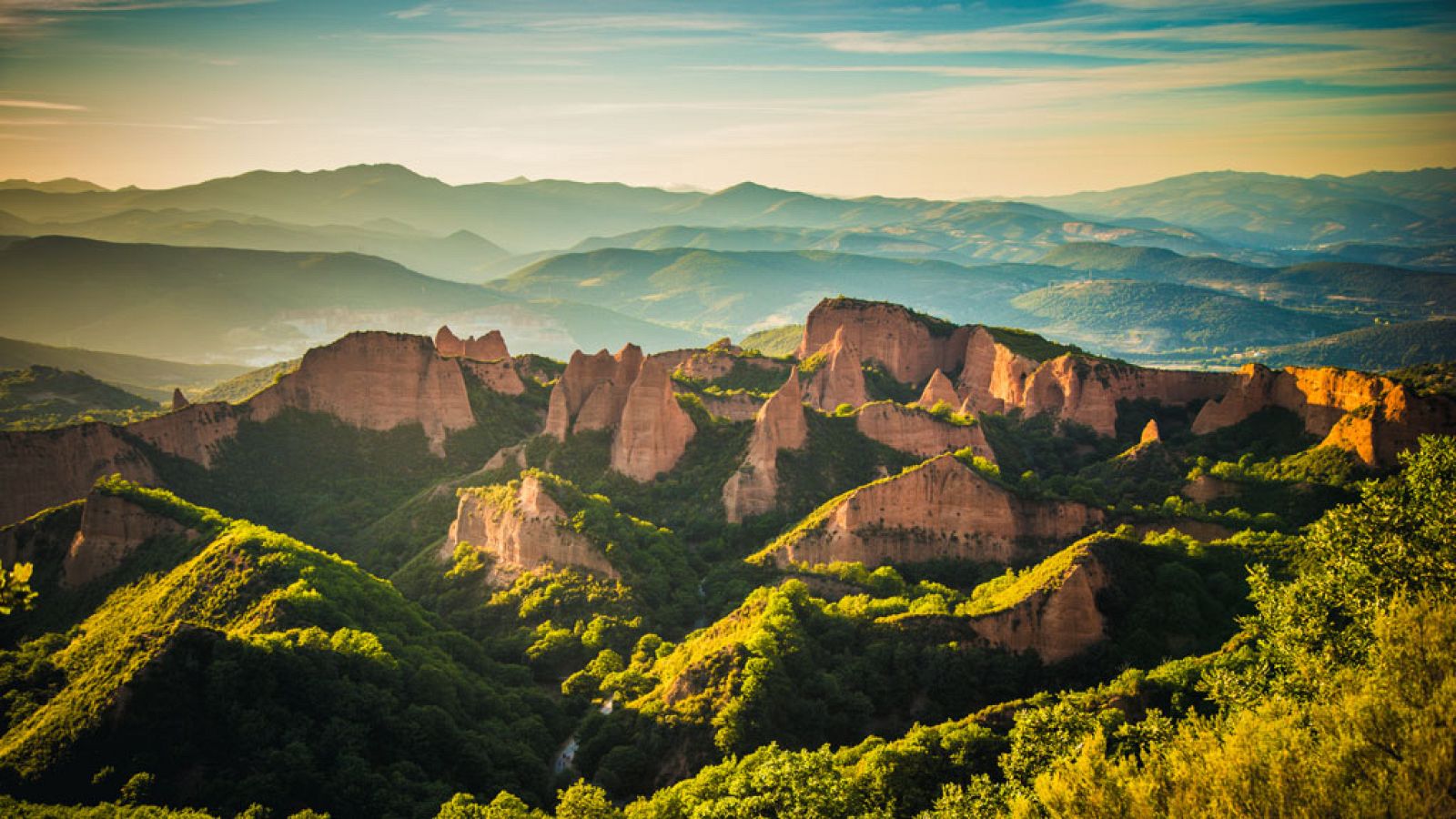 Cielo poco nuboso y temperaturas superiores a las normales - Ver ahora