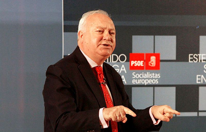 Moratinos, de acuerdo con la extradición de los piratas somalíes | Ver