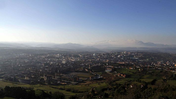 Telediario 1 - Activados los avisos preventivos en varias ciudades españolas por episodios de contaminación