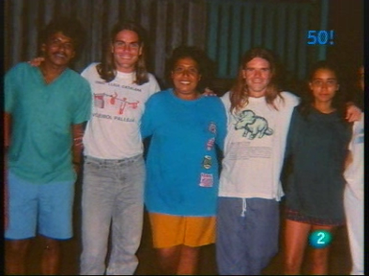 Els nous catalans - Buscar-se la vida