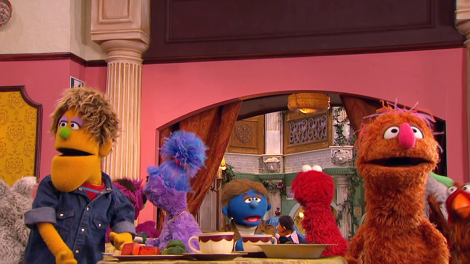 El concurso de talentos - El Hotel Furchester | Ver
