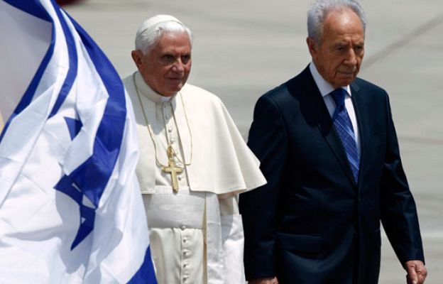  - El Papa  pide la paz en Israel