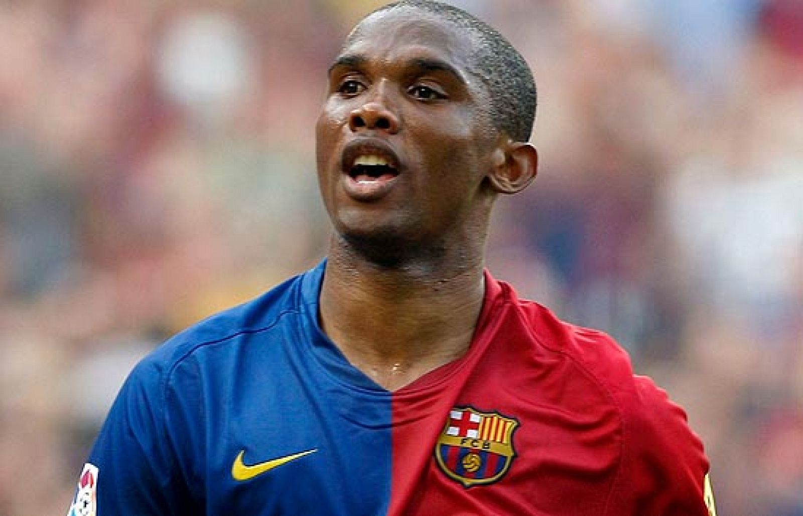 El camerunés Samuel Eto'o ha buscado el lado positivo del empate ante el Villarreal y se muestra confiado a conseguir la Liga en la próxima jornada.