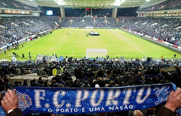  - Az Alkmaar y Oporto, campeones