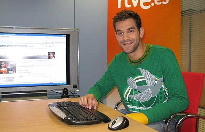 José Manuel Calderón ha estado RTVE.ES para contestar a todas las preguntas de los usuarios de la página web.