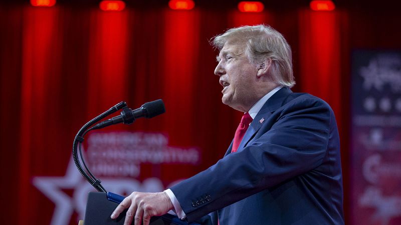 Trump asegura que "hoy o mañana" el "califato" del Estado Islámico habrá terminado | Ver