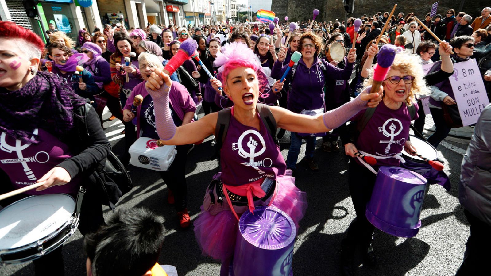 Miles de mujeres se manifiestan en Lugo y en Madrid a una semana de la celebración del 8 de marzo