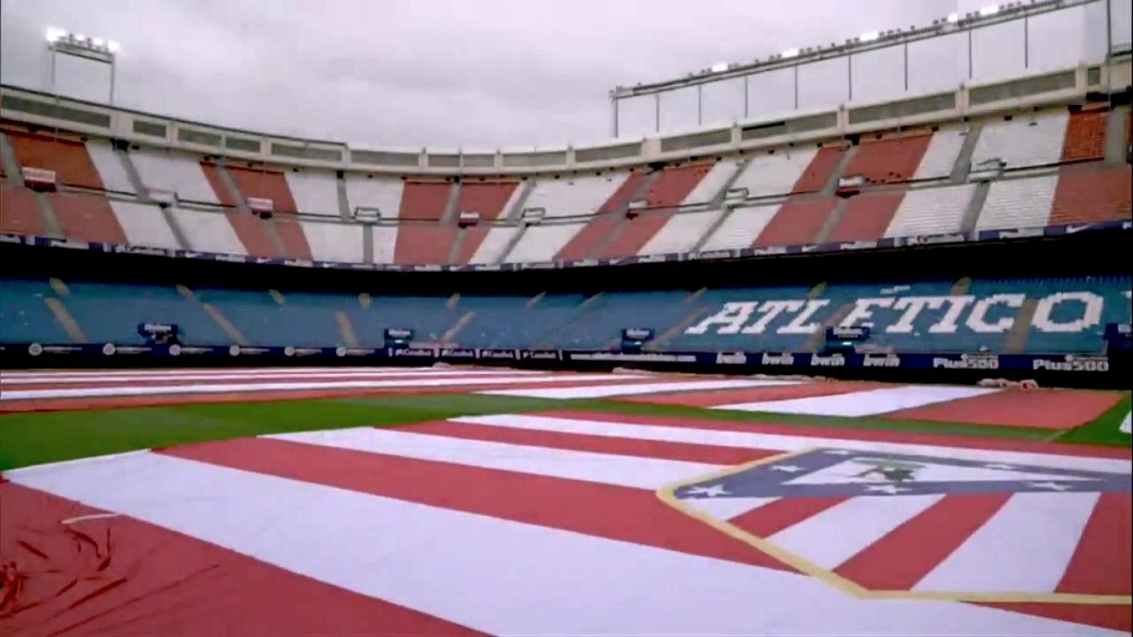 Fútbol - Documental 'Vicente Calderón un césped de 100 años' - ver ahora