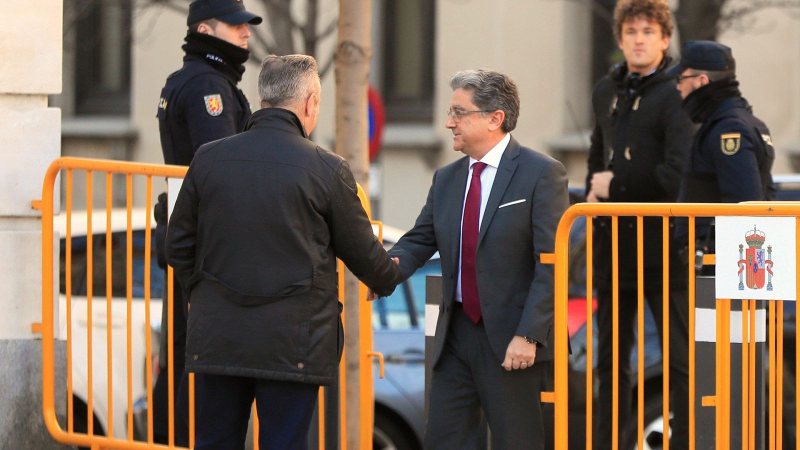 El exdelegado del Gobierno en Cataluña describe un "clima de conflictividad" en Cataluña con episodios de "violencia"