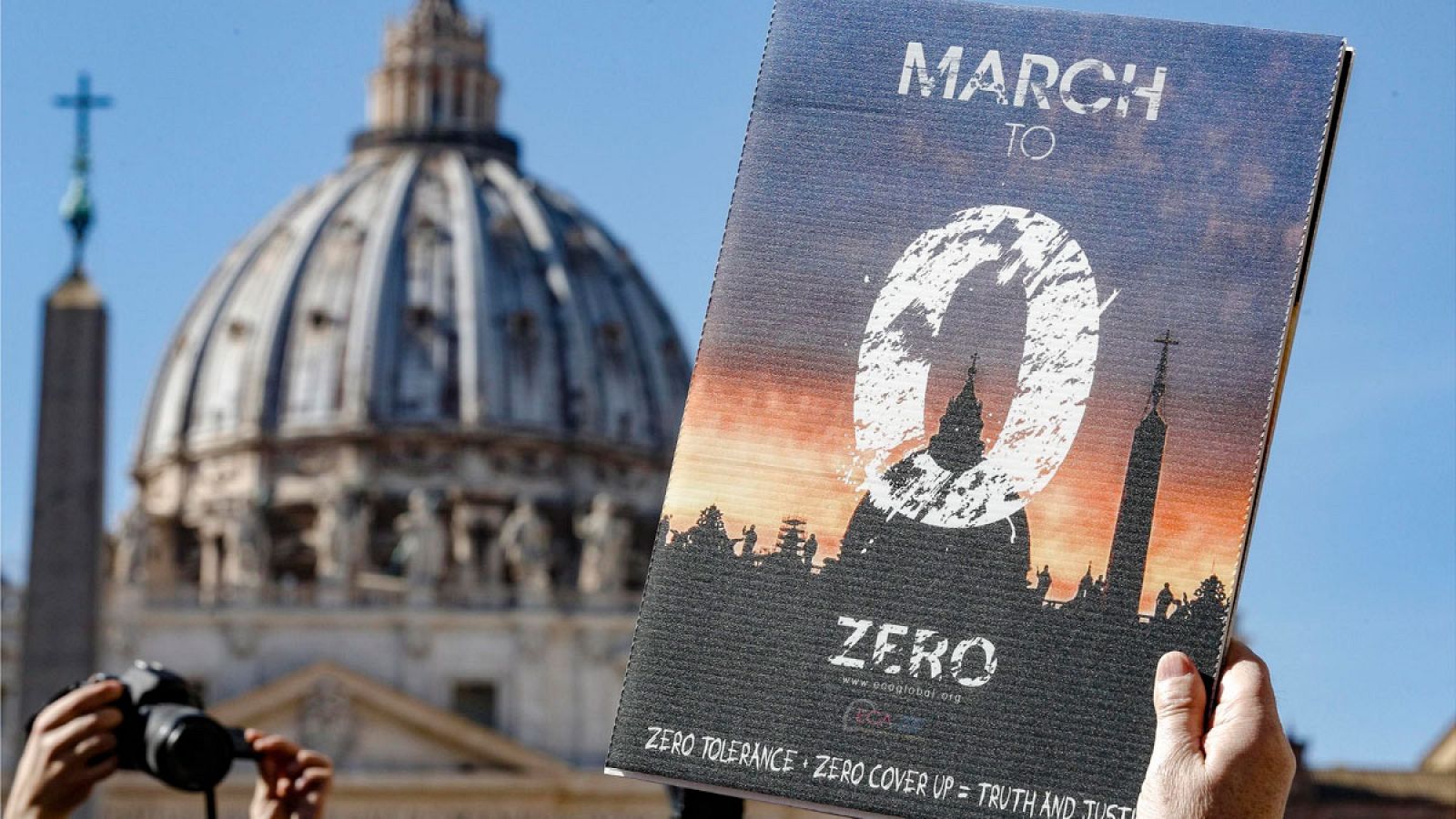 Denuncian a dos jesuitas en Barcelona por abusos en los años 80 | Ver