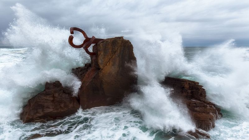 Vientos fuertes de componente sur en Galicia y área cantábrica - Ver ahora