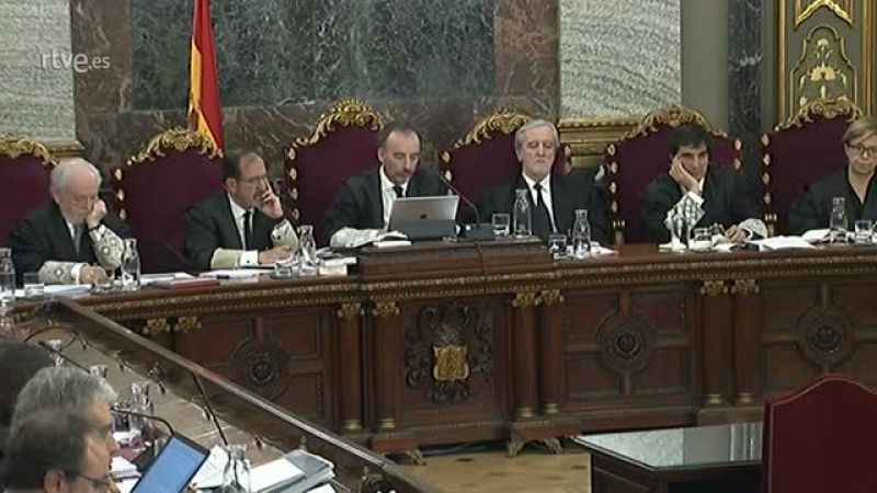 La secretaria judicial del registro de Economa el 20S relata cmo sali por la azotea descolgndose por un murete