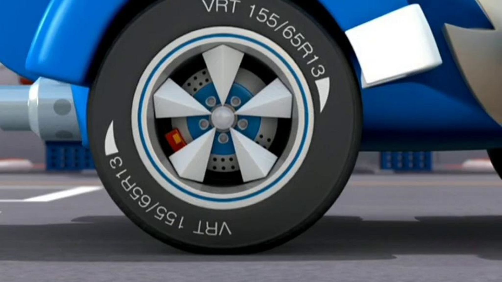 Prueba para unos neumáticos - Vroomiz | Ver