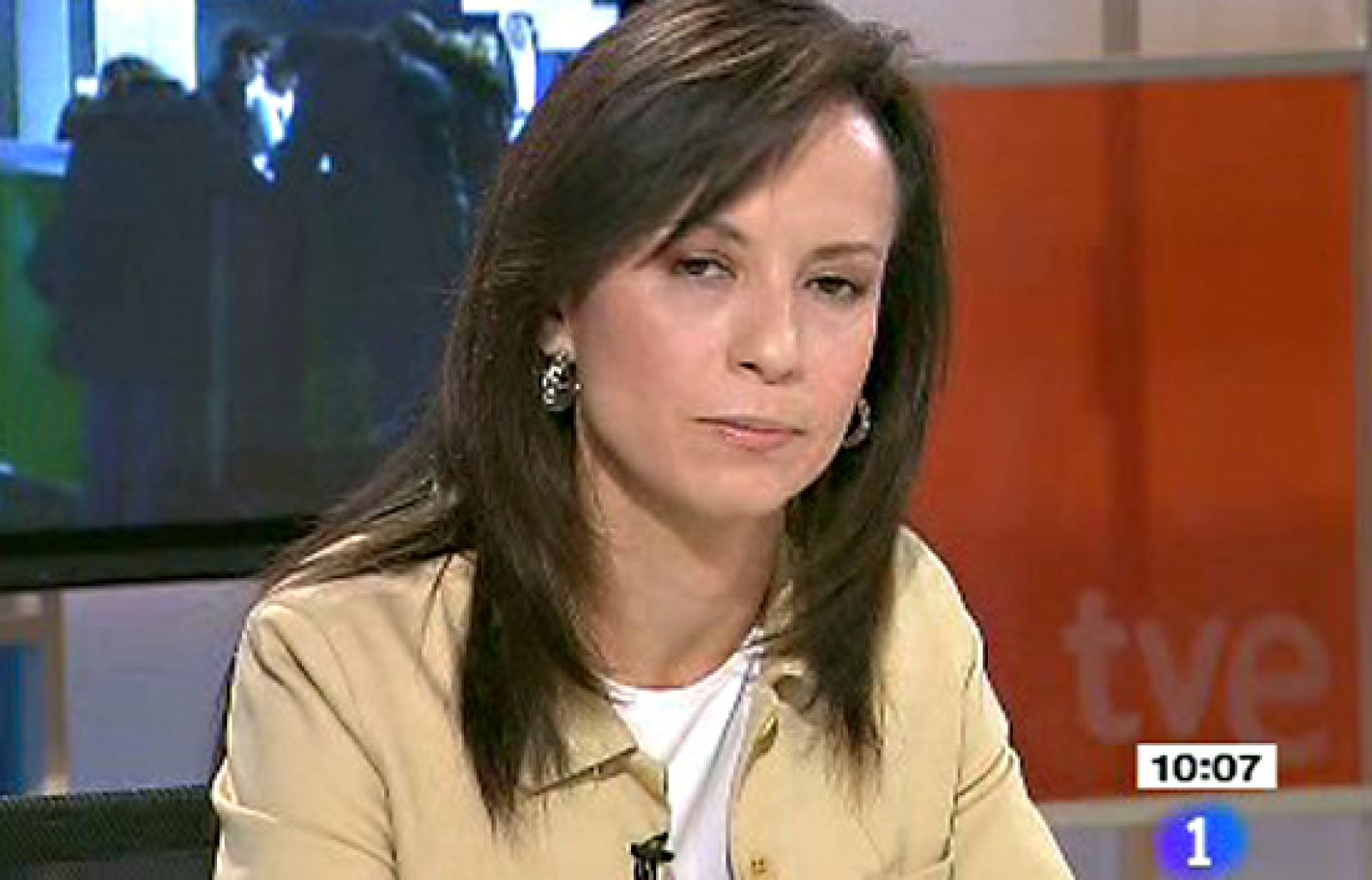 Desayunos - Quitar la deducción, una medida polémica - Los desayunos | Ver