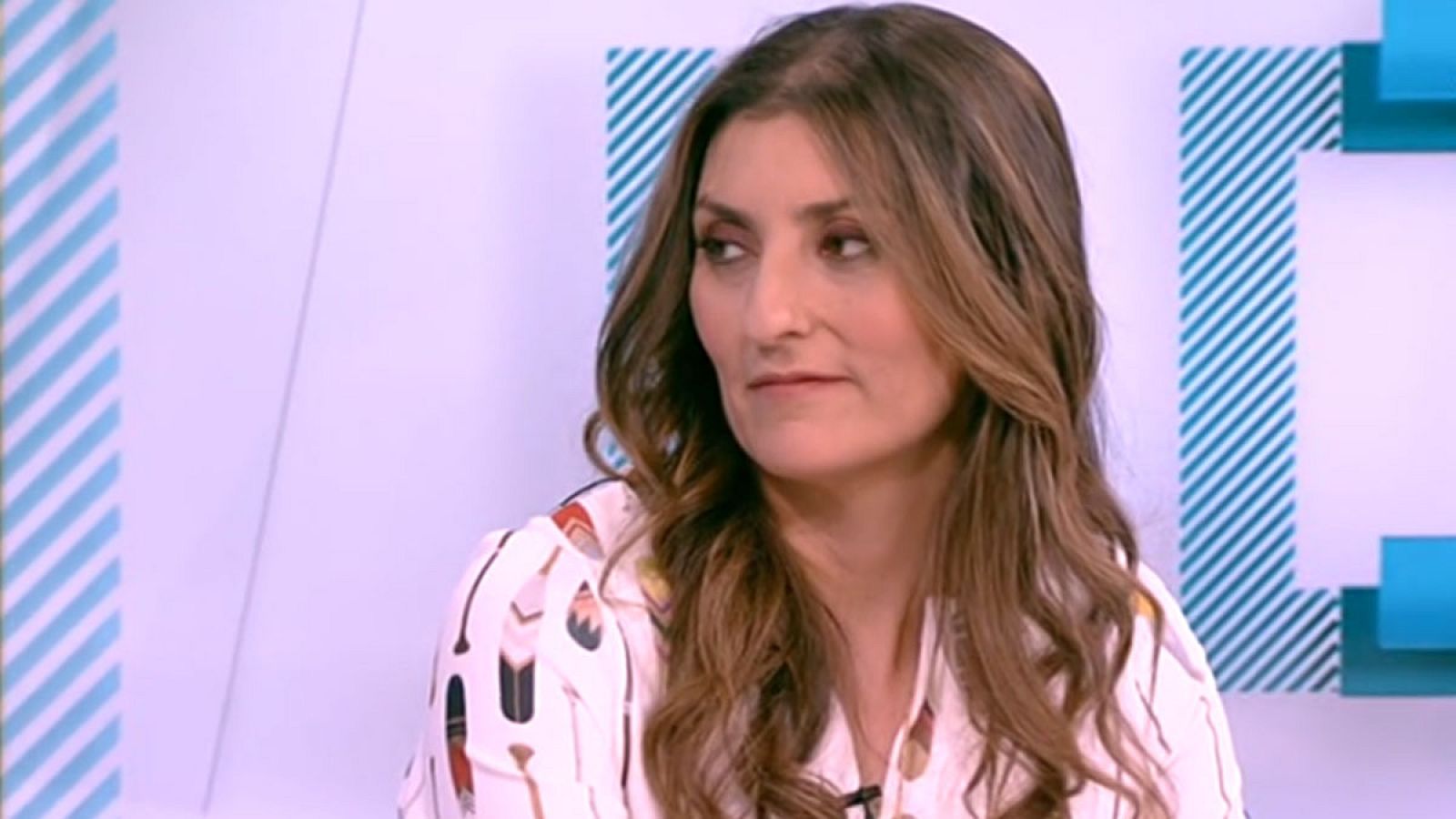 Entrevista a Sara Giménez del departamento de Igualdad del Secretariado Gitano habla en los Desayunos de TVE- Ver ahora
