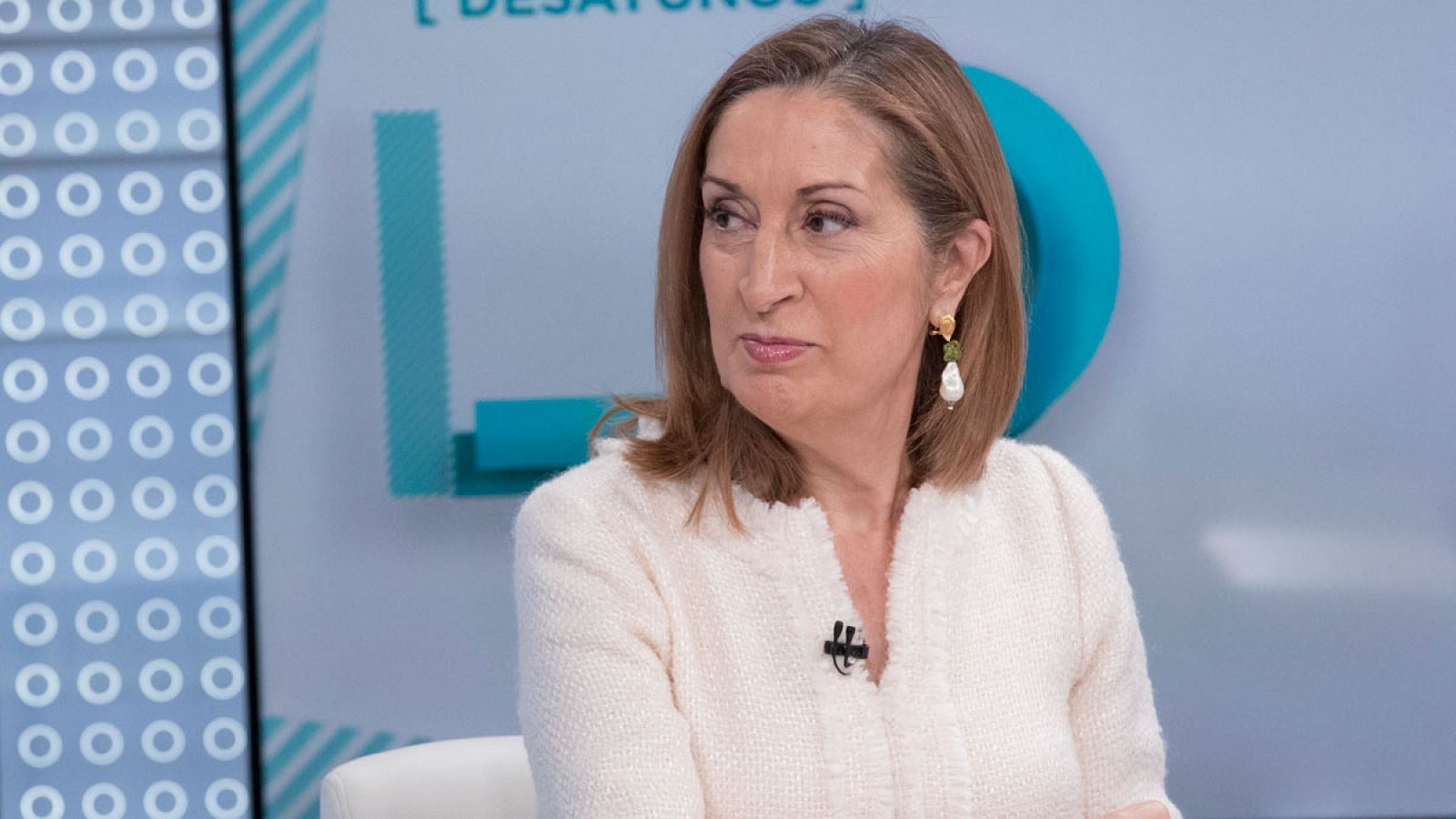 Entrevista a Ana Pastor, presidenta del Congreso de los Diputados, en el Día Internacional de la Mujer- Ver ahora