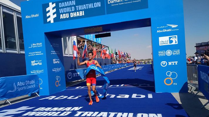  - Mario Mola vence en Abu Dabi