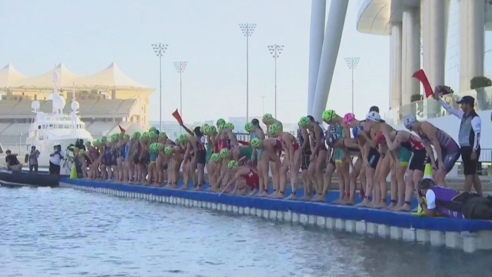 Triatlón - ITU World Series 2019. Carrera Élite Femenina Sprint. Prueba Abu Dhabi (Emiratos Árabes) - ver ahora