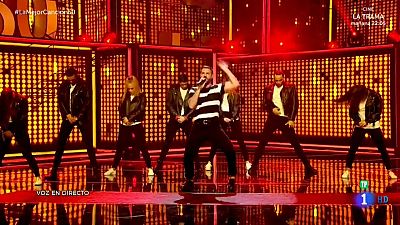 Miquel Fern�ndez canta 'Jailhouse rock' de Elvis Presley