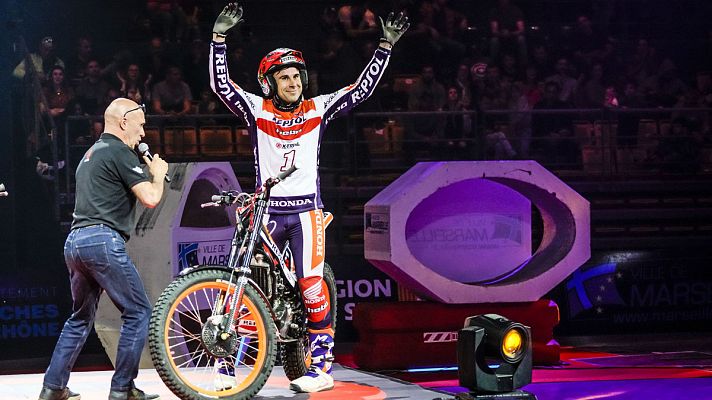 Telediario 1 - Toni Bou, campeón del X-Trial, levanta su 25º título mundial