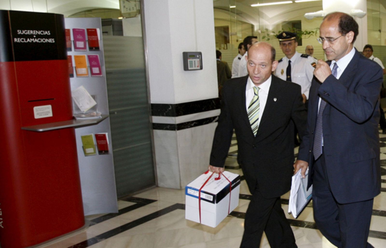 El fiscal y el abogado del Estado han pedido al Tribunal Supremo que anule la lista a las elecciones europeas de Iniciativa Internacionalista | Ver