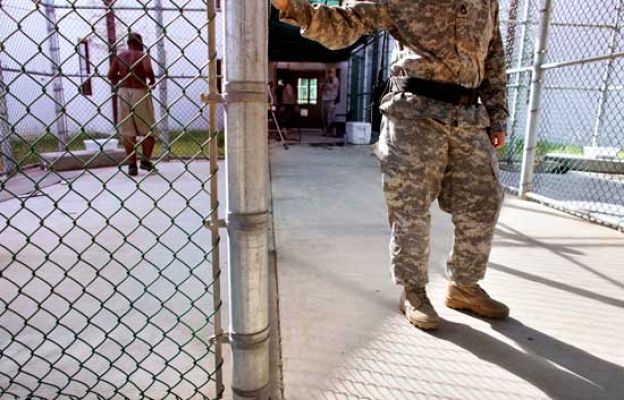  - Vuelven los tribunales militares