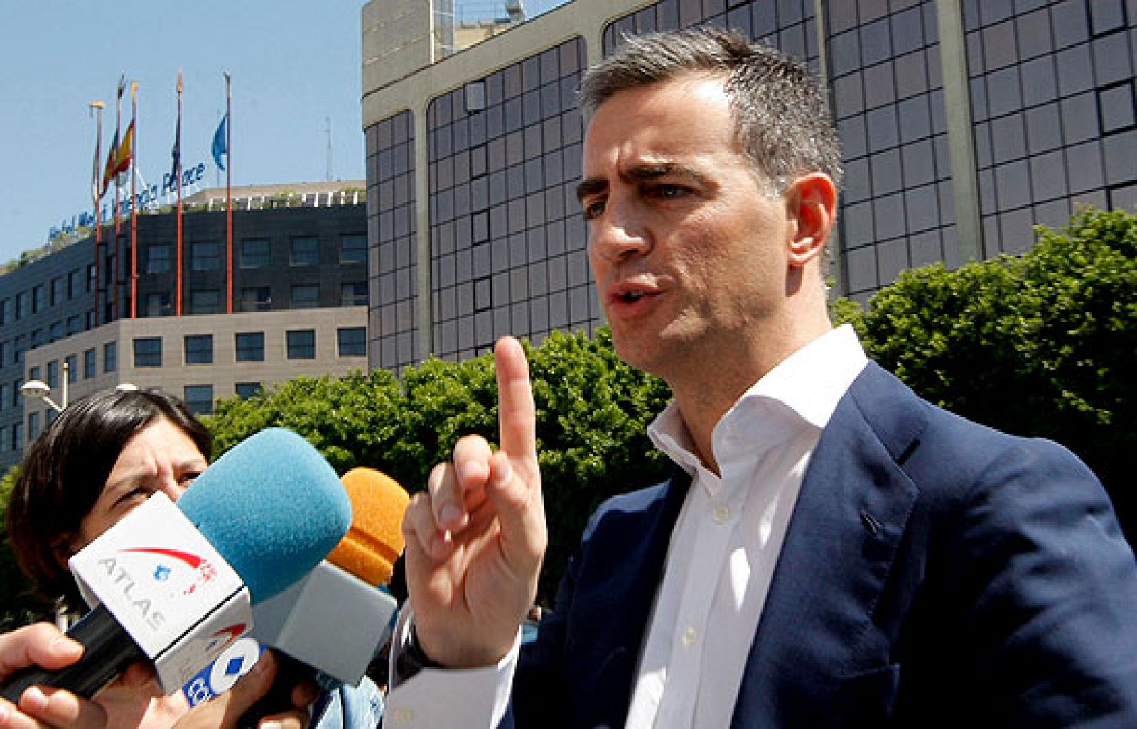 Costa se defiende de las acusaciones | Ver