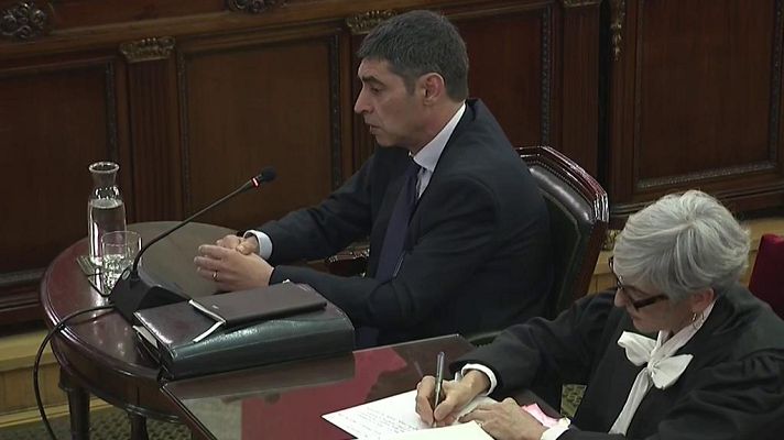 Informativo 24h - Trapero confirma que alertaron a Puigdemont del riesgo de "conflictos graves" de orden público y seguridad