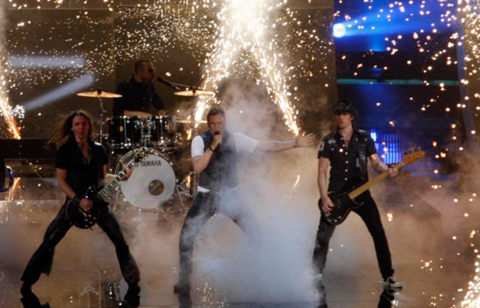 Final de Eurovisión 2009 - Dinamarca: "Believe again"