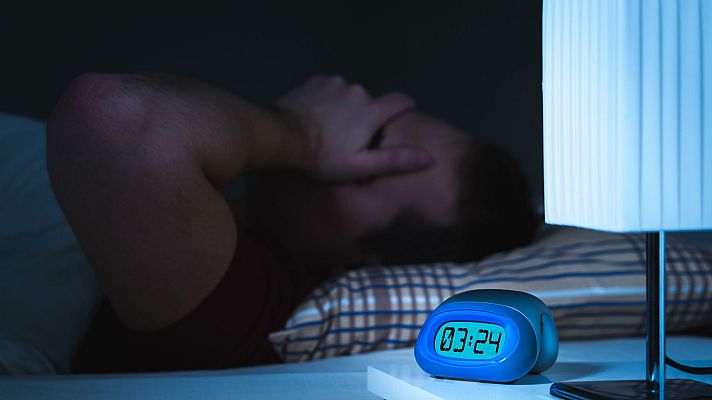 Telediario 1 - Los expertos recomiendan dormir al menos siete horas diarias para prevenir problemas de salud