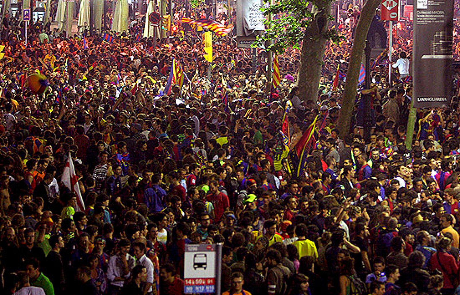 Telediario fin de semana en cuatro minutos - 17/05/09 | Ver