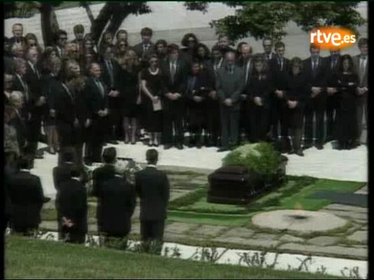 Fue noticia en el Archivo de RTVE - Kennedy: Funeral Jackie Kennedy 199
