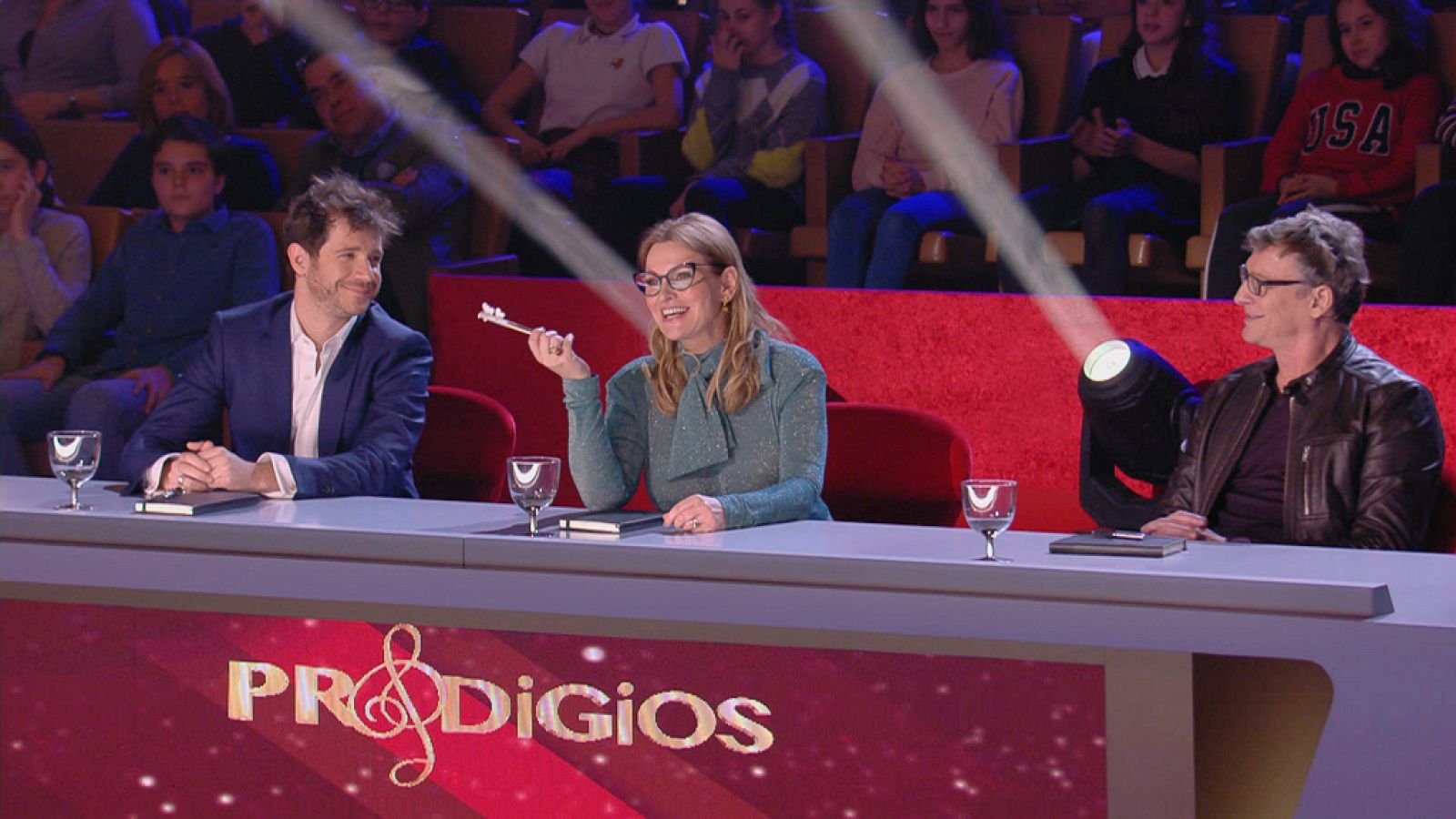 La presentación de los increíbles jueces de Prodigios | Ver