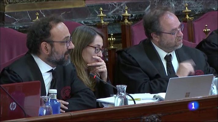 L'Informatiu - Un agent va veure Torra transportant paperetes abans de l'1-O