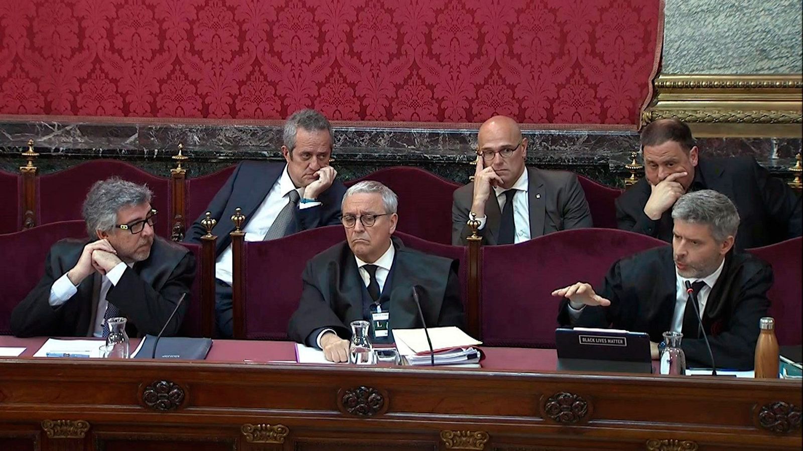 Un Guardia Civil vincula a Torra con la logística para el referéndum ilegal del 1-O