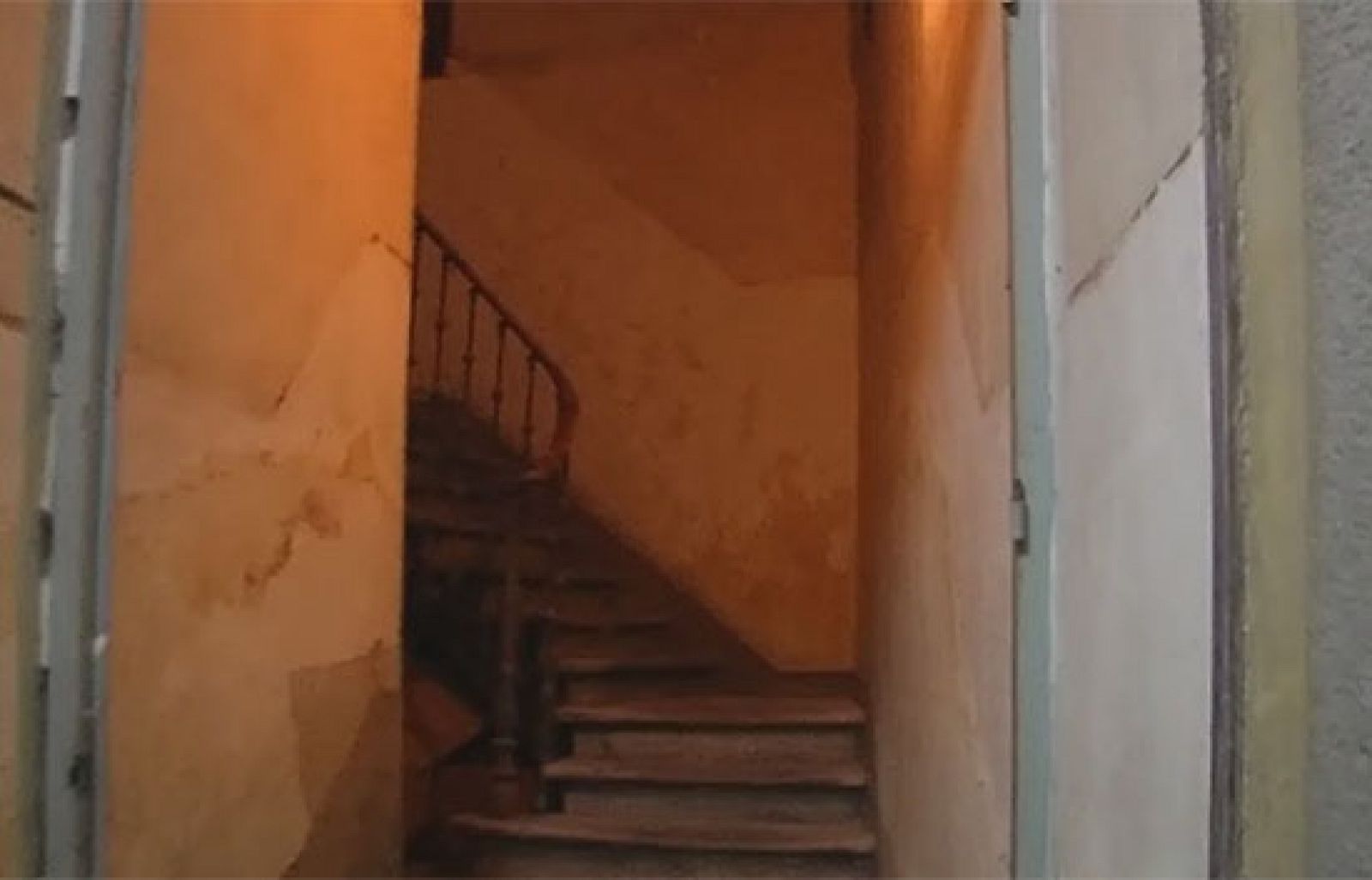 Reporteros del telediario - Inquilinos de renta antigua, contratos de por vida a un precio muy bajo - Reporteros del Telediario | Ver