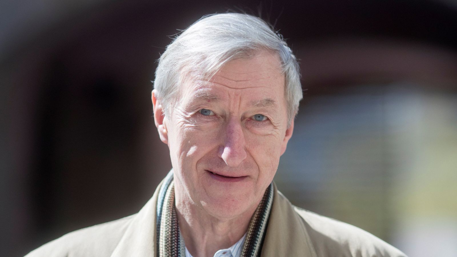 Julian Barnes: "La memoria claramente se degrada a través del tiempo" | Ver