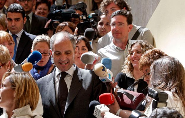 Telediario 1 - Telediario en 4' - 19/05/09