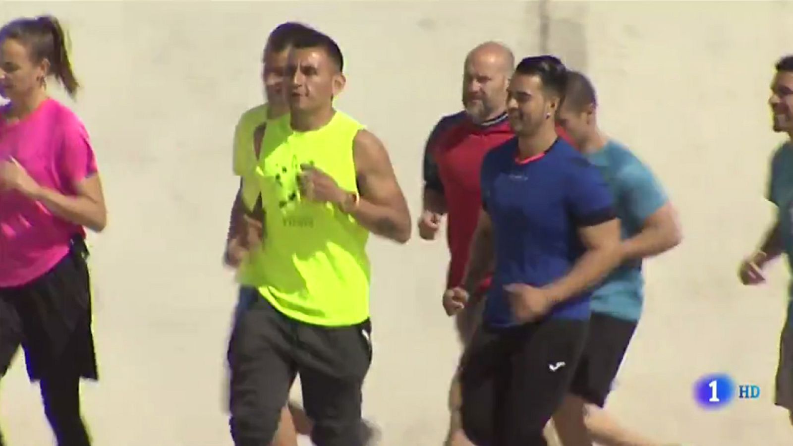 Presos de Brians 2 organizan y compiten en carreras solidarias | Ver