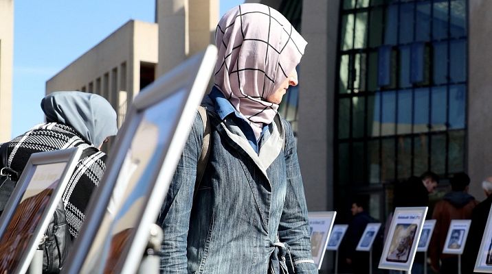 Telediario 1 - Dos minutos de silencio por las víctimas de Nueva Zelanda