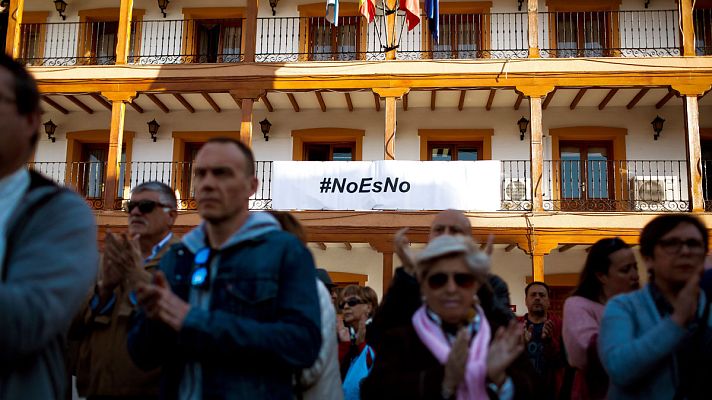 Telediario 1 - Guardia Civil busca a cuatro hombres por una agresión sexual a una mujer de 24 años en Ciempozuelos